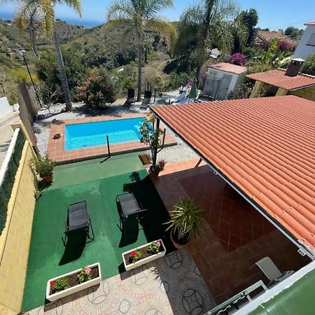 Villa La Paz Benajarafe Exterior photo